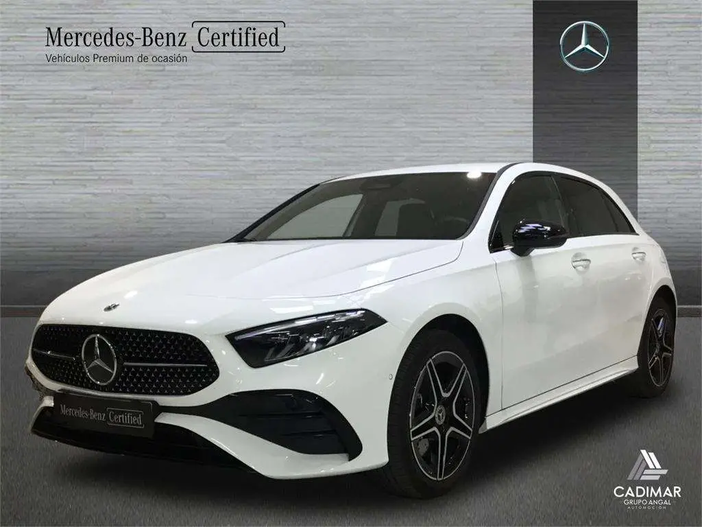 Photo 1 : Mercedes-benz Classe A 2023 Others