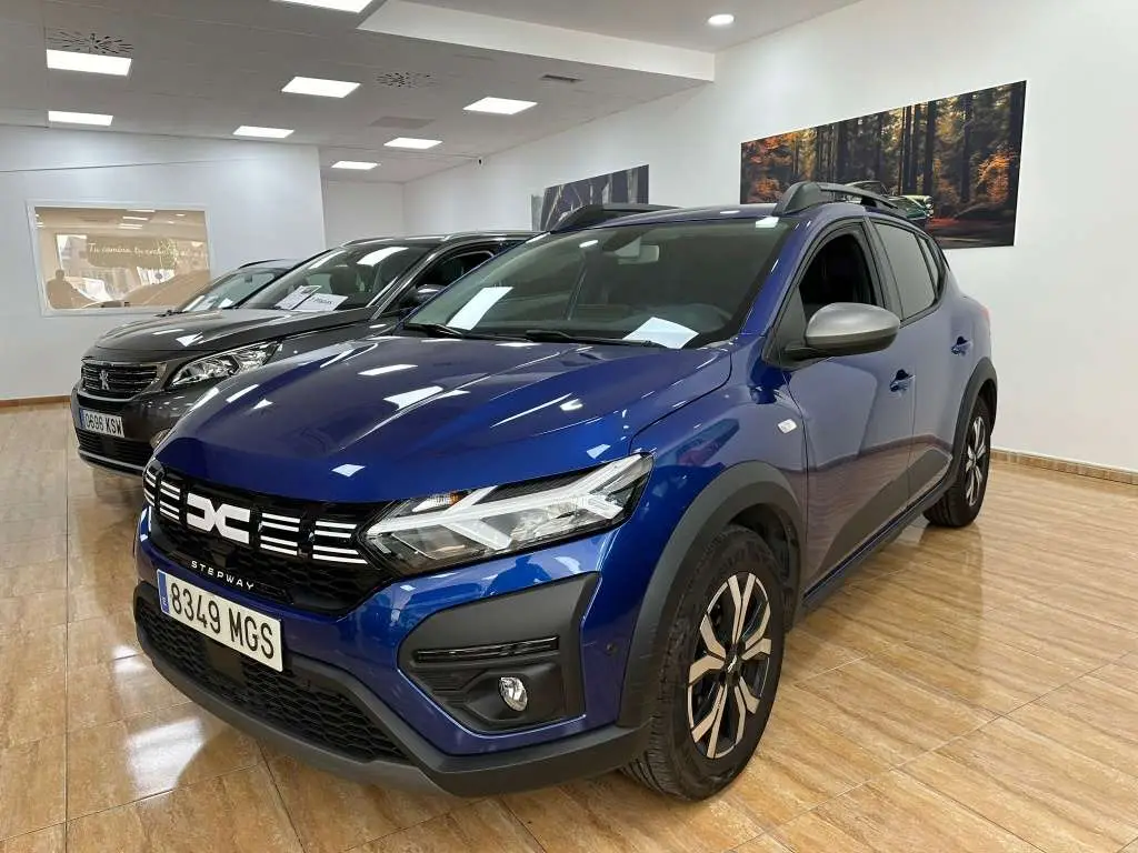 Photo 1 : Dacia Sandero 2023 GPL