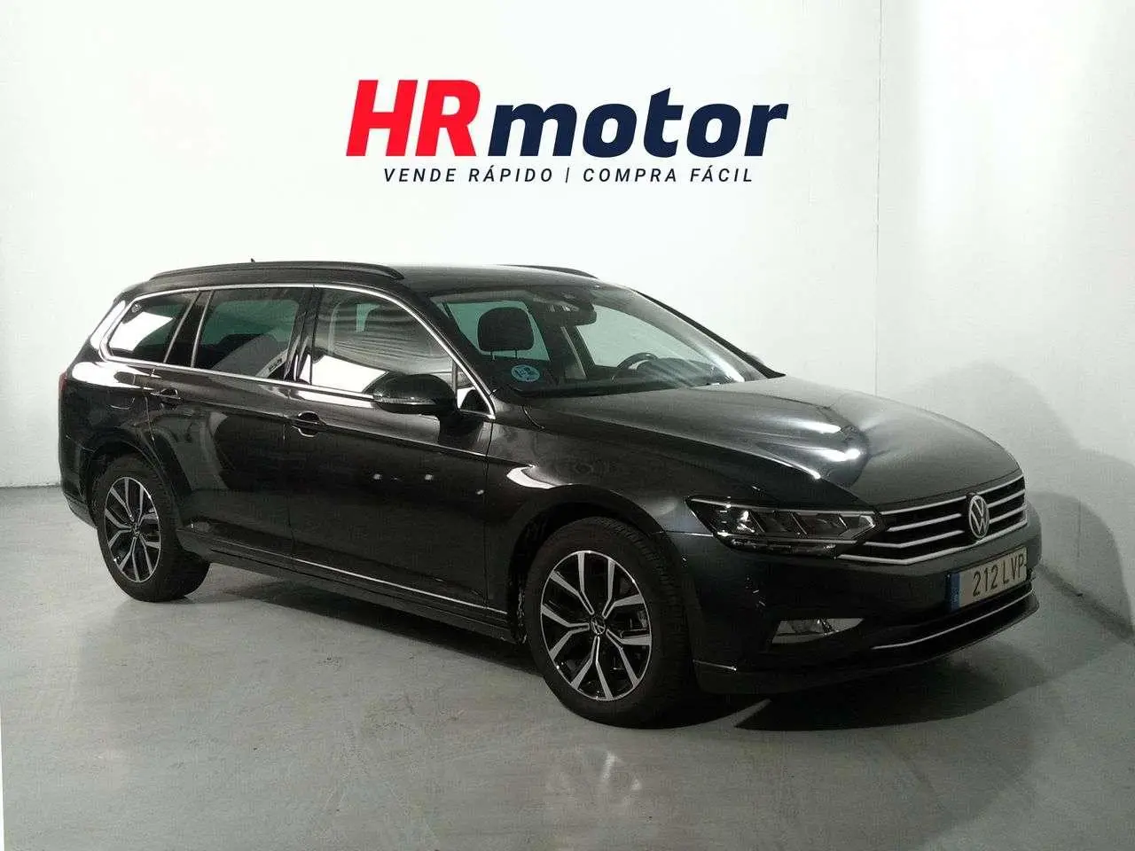 Photo 1 : Volkswagen Passat 2021 Diesel