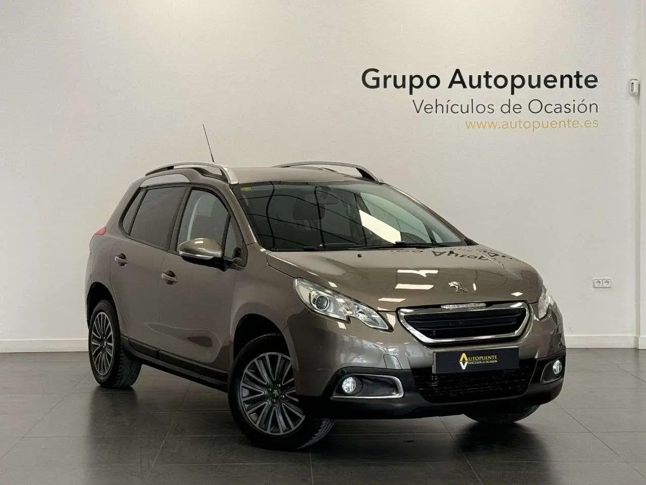 Photo 1 : Peugeot 2008 2016 Petrol