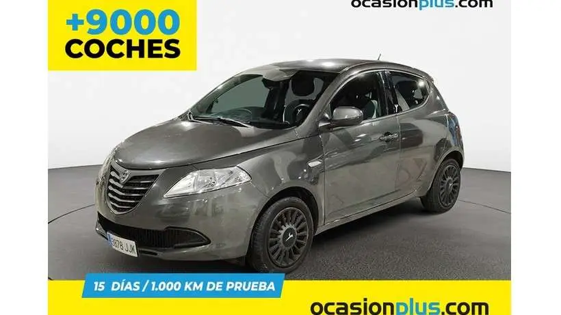 Photo 1 : Lancia Ypsilon 2015 Essence