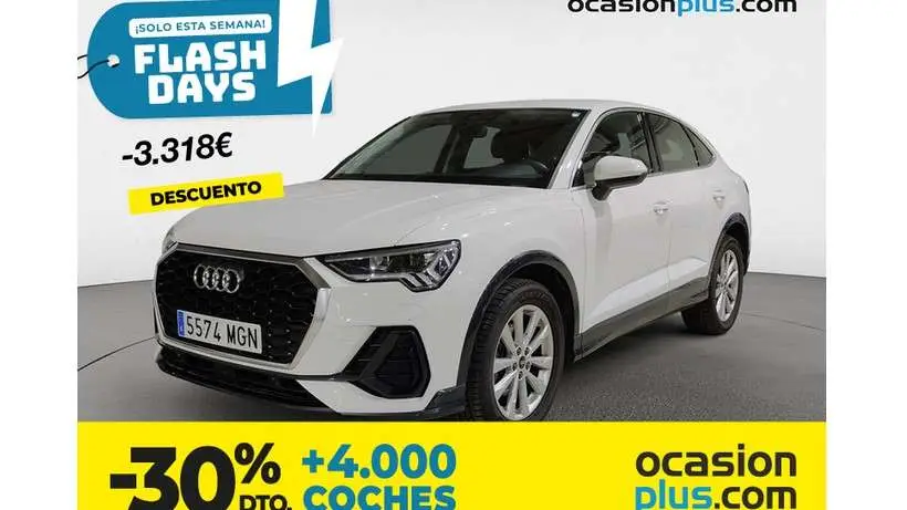 Photo 1 : Audi Q3 2023 Essence