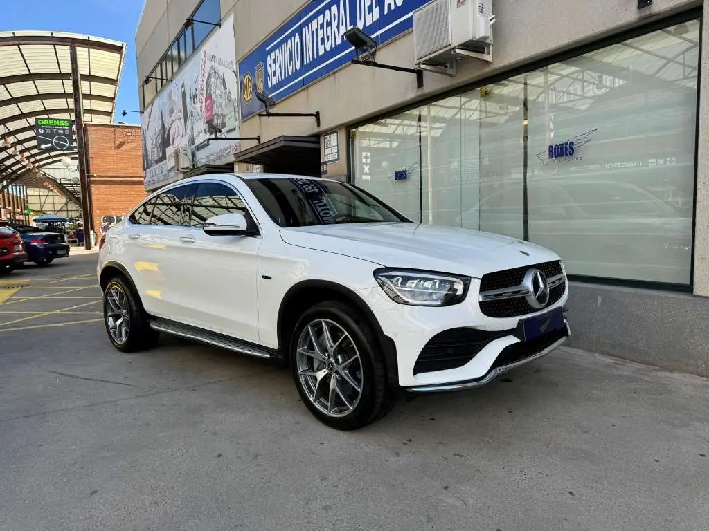 Photo 1 : Mercedes-benz Classe Glc 2022 Hybrid