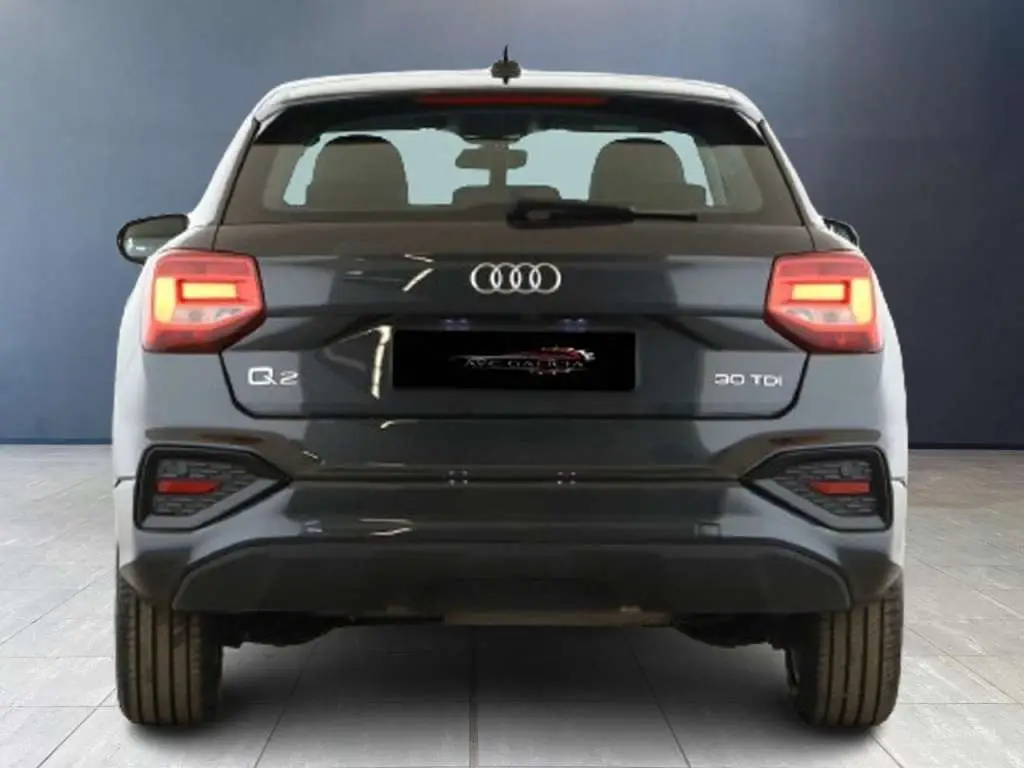 Photo 1 : Audi Q2 2023 Diesel