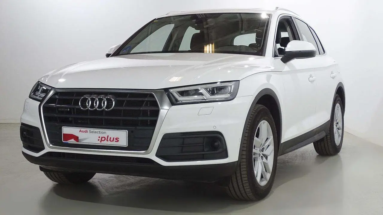 Photo 1 : Audi Q5 2020 Hybrid