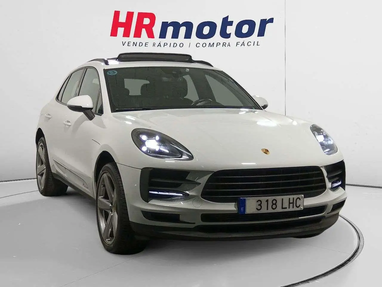 Photo 1 : Porsche Macan 2020 Essence