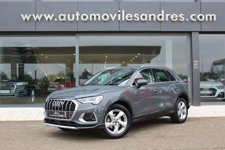 Photo 1 : Audi Q3 2023 Diesel