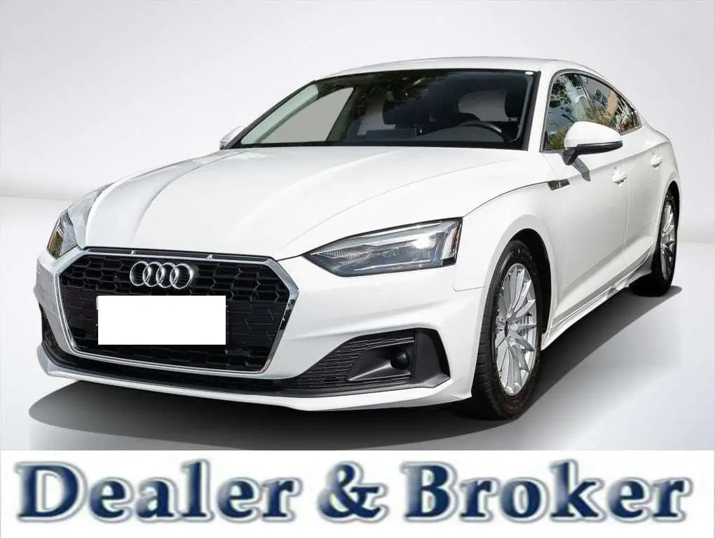 Photo 1 : Audi A5 2022 Diesel