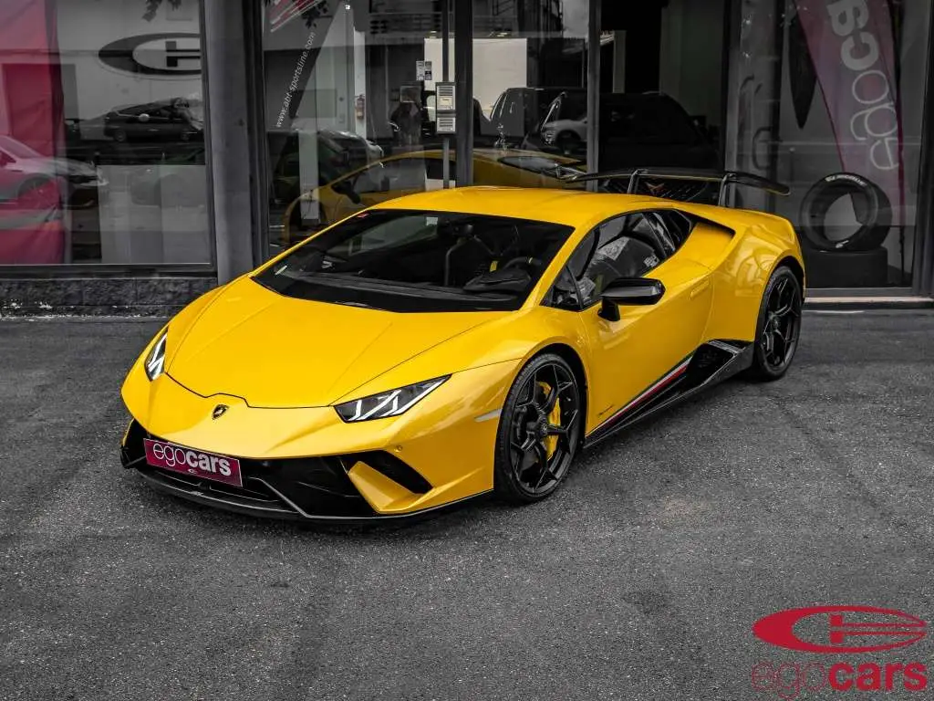 Photo 1 : Lamborghini Huracan 2018 Essence