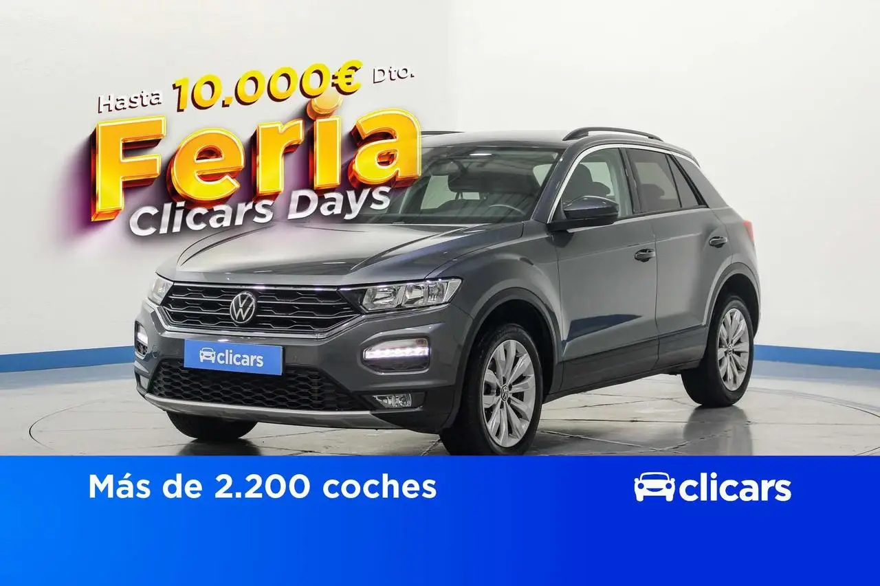 Photo 1 : Volkswagen T-roc 2021 Essence