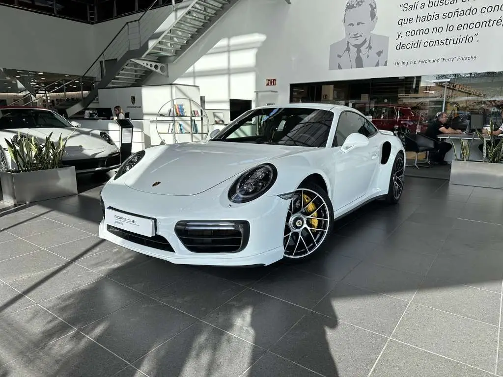 Photo 1 : Porsche 991 2019 Essence