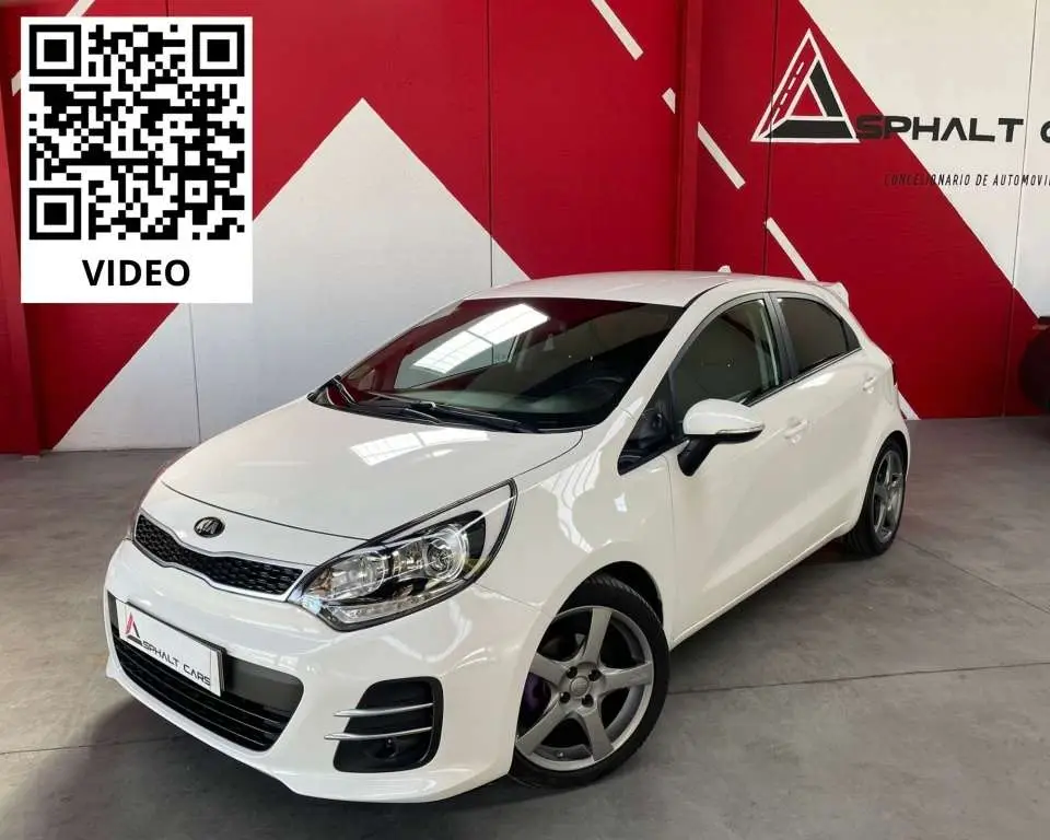 Photo 1 : Kia Rio 2016 Petrol