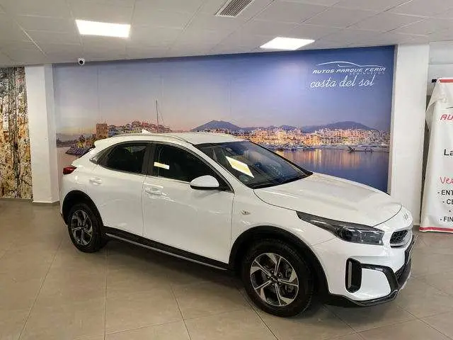 Photo 1 : Kia Xceed 2022 Essence