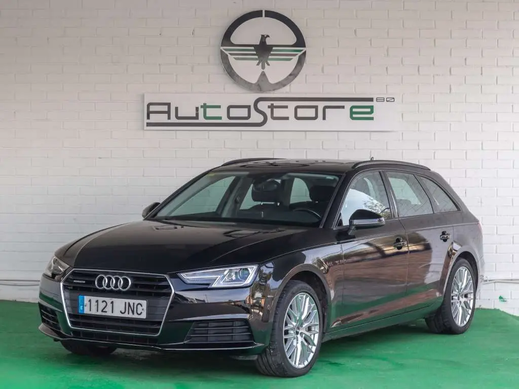 Photo 1 : Audi A4 2016 Diesel