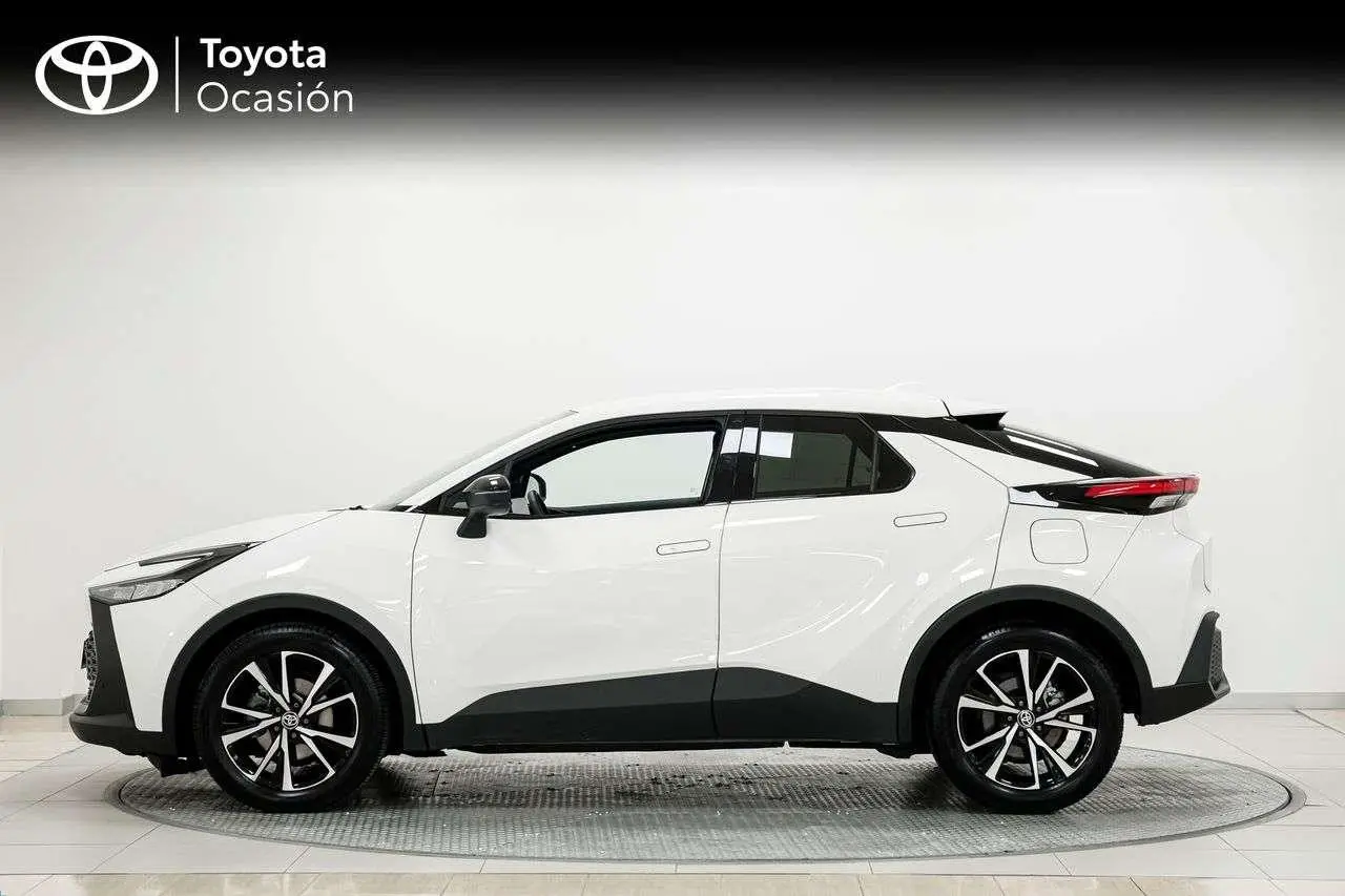 Photo 1 : Toyota C-hr 2024 Hybrid