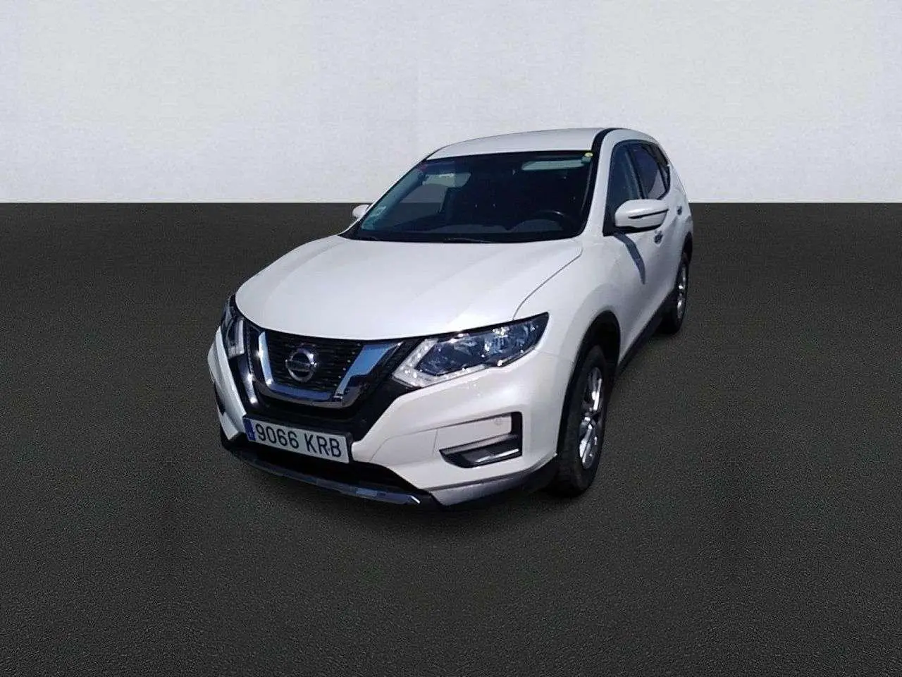 Photo 1 : Nissan X-trail 2018 Diesel