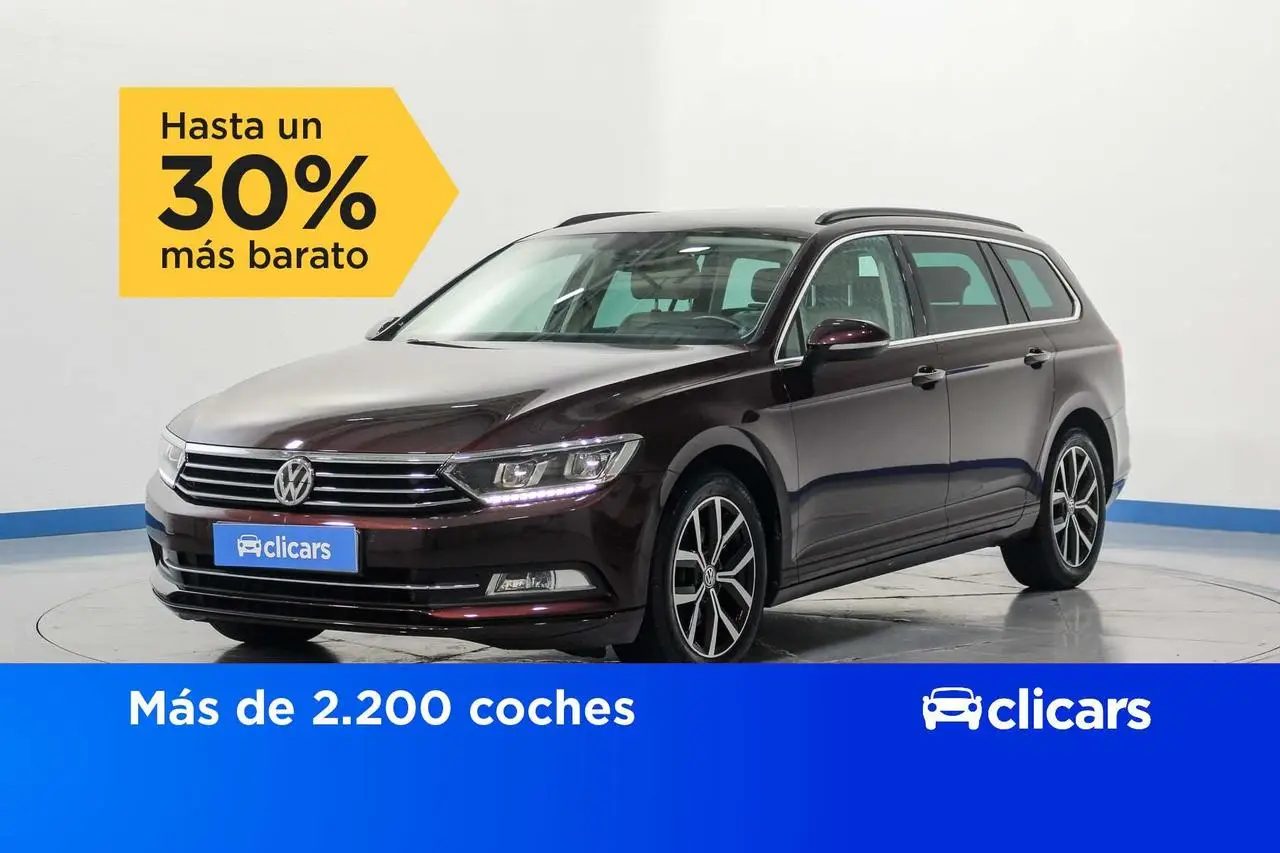 Photo 1 : Volkswagen Passat 2018 Diesel