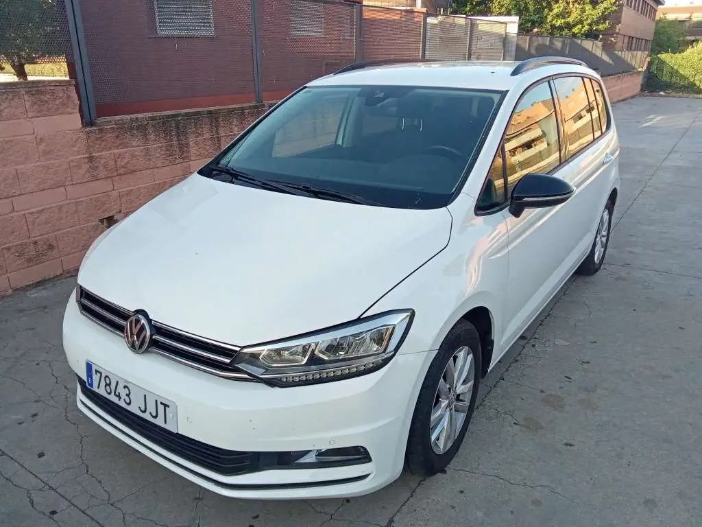 Photo 1 : Volkswagen Touran 2016 Diesel