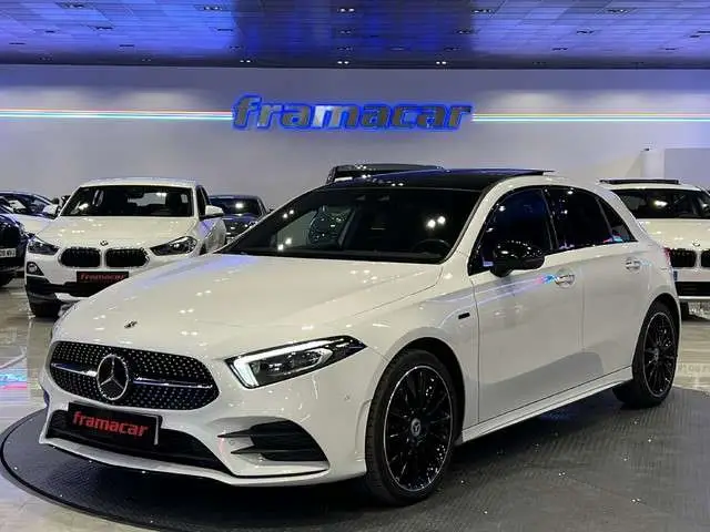 Photo 1 : Mercedes-benz Classe A 2020 Hybrid