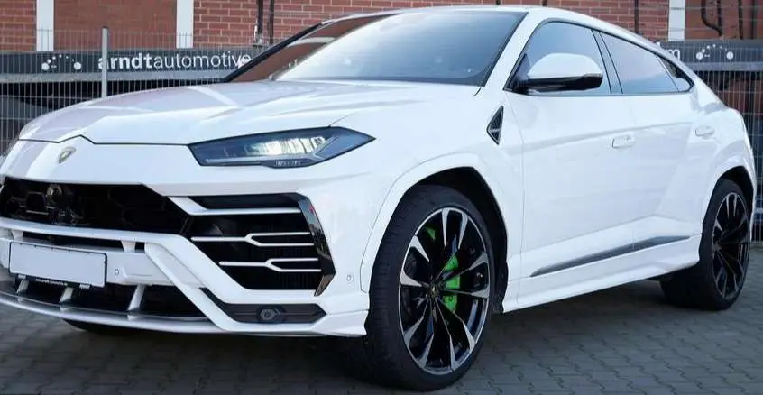 Photo 1 : Lamborghini Urus 2020 Essence