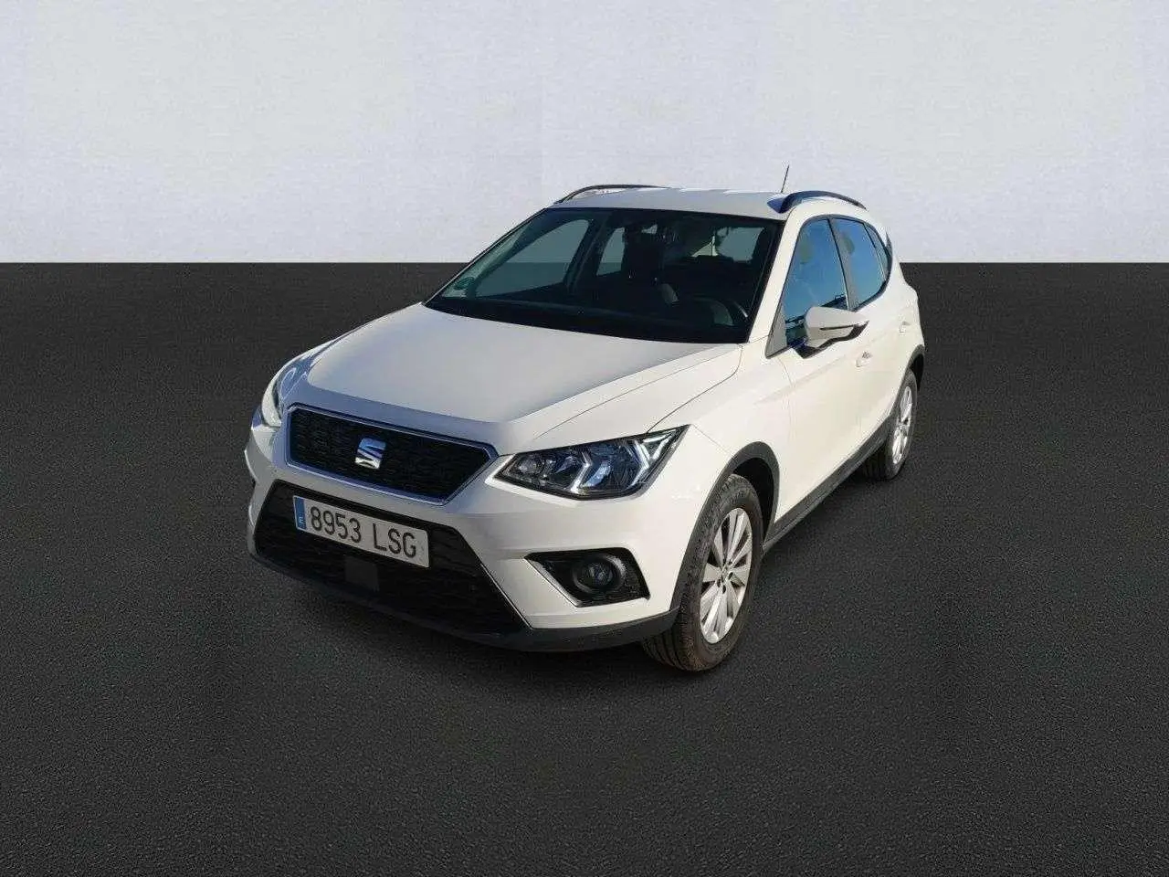 Photo 1 : Seat Arona 2021 Petrol