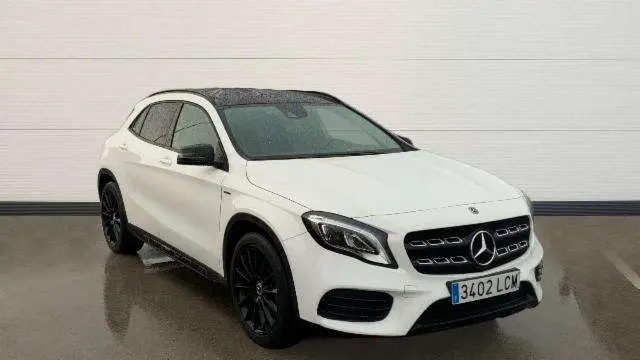 Photo 1 : Mercedes-benz Classe Gla 2019 Essence