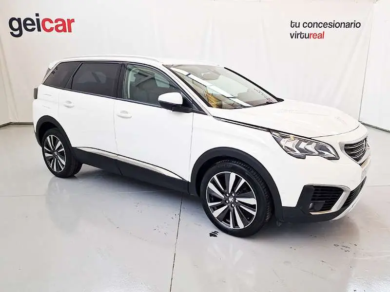 Photo 1 : Peugeot 5008 2018 Petrol