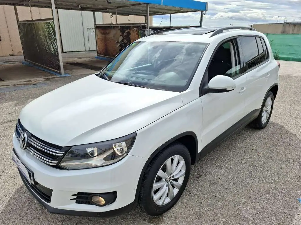 Photo 1 : Volkswagen Tiguan 2015 Diesel