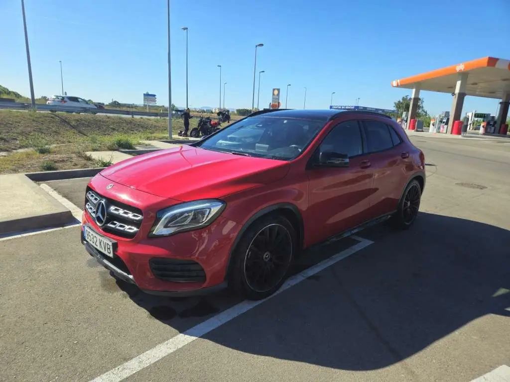 Photo 1 : Mercedes-benz Classe Gla 2019 Essence