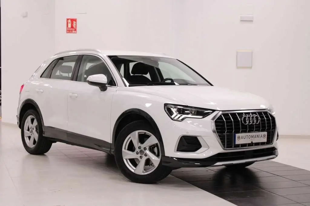 Photo 1 : Audi Q3 2019 Petrol