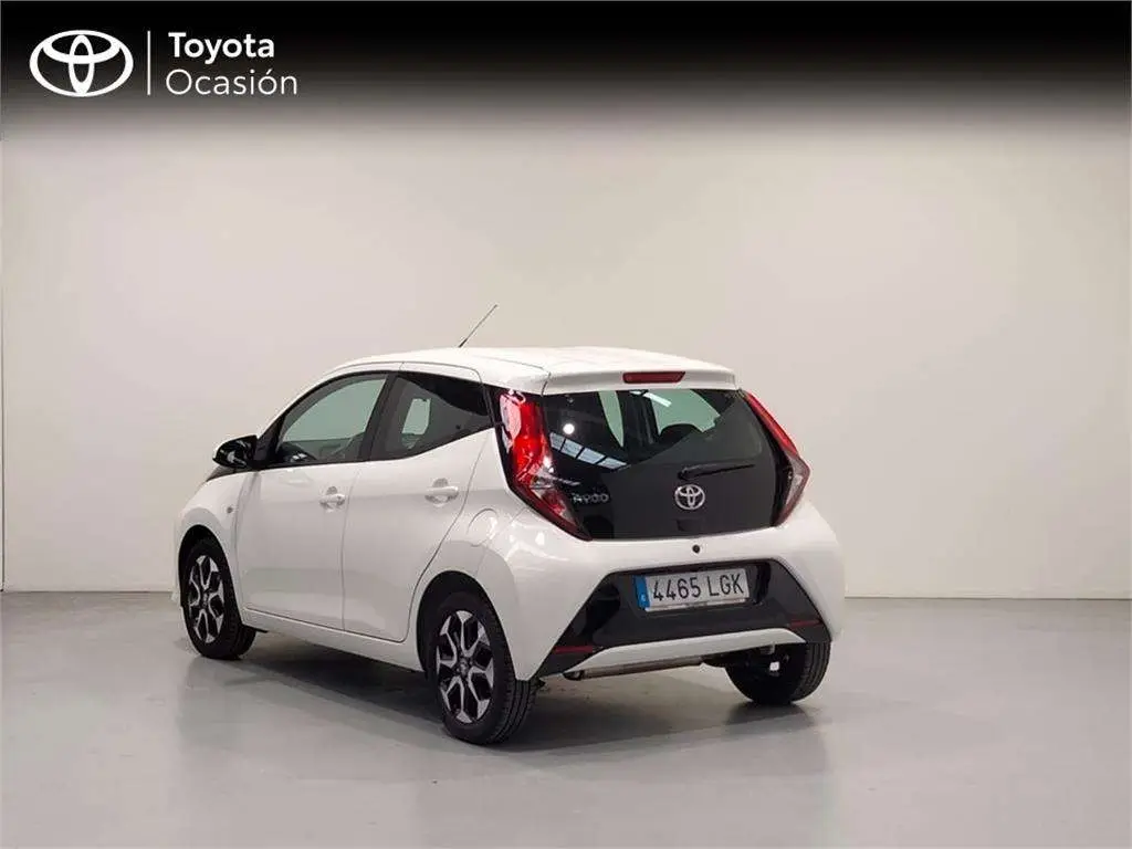 Photo 1 : Toyota Aygo 2020 Essence