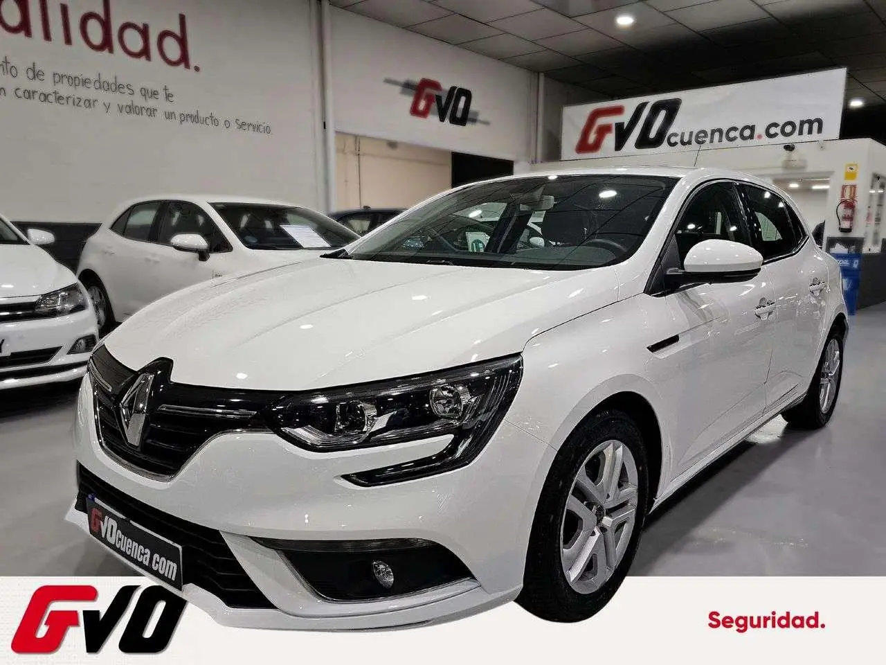 Photo 1 : Renault Megane 2020 Diesel