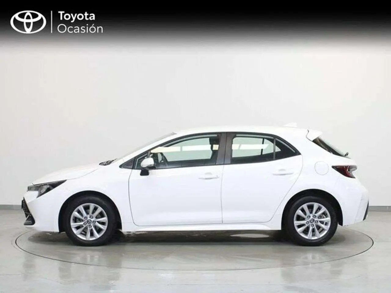 Photo 1 : Toyota Corolla 2023 Hybrid