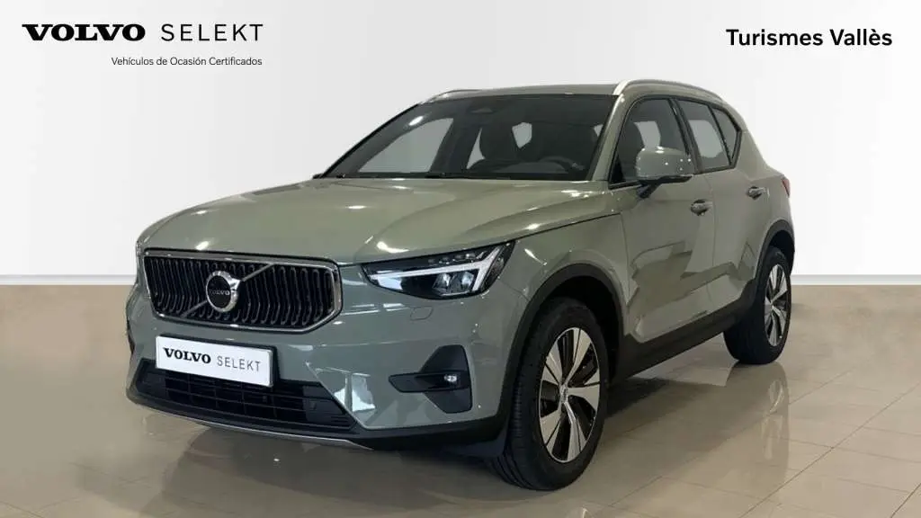 Photo 1 : Volvo Xc40 2024 Petrol