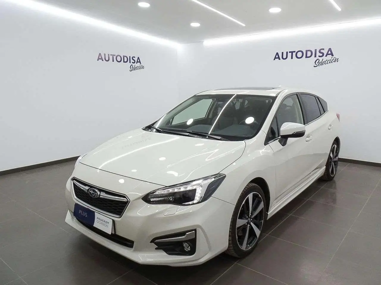 Photo 1 : Subaru Impreza 2018 Petrol