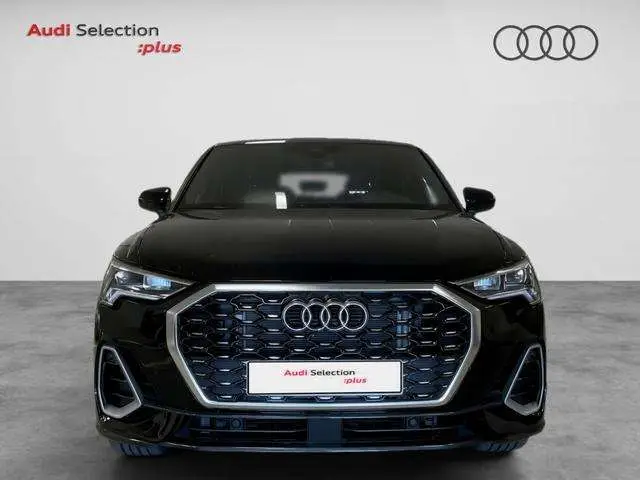 Photo 1 : Audi Q3 2024 Hybride