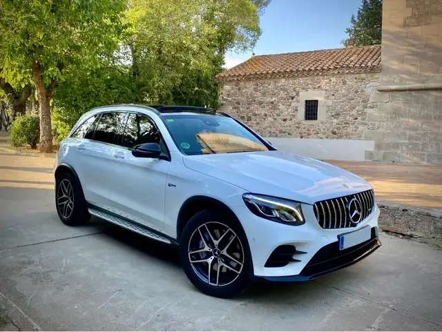 Photo 1 : Mercedes-benz Classe Glc 2019 Petrol