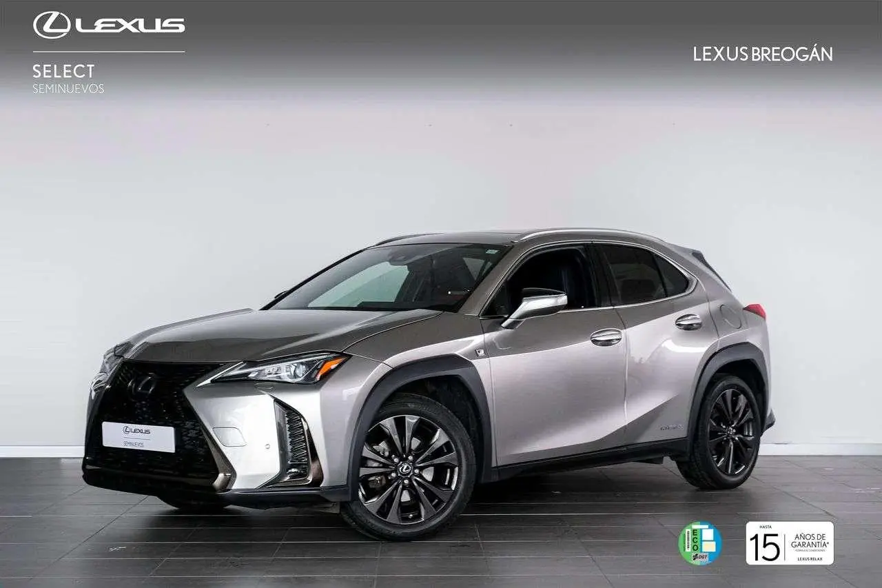 Photo 1 : Lexus Ux 2021 Hybride