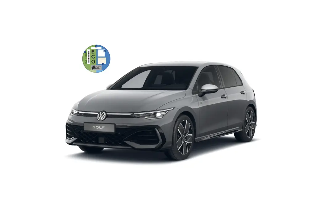 Photo 1 : Volkswagen Golf 2024 Petrol