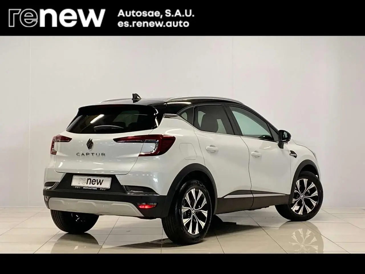 Photo 1 : Renault Captur 2022 Essence