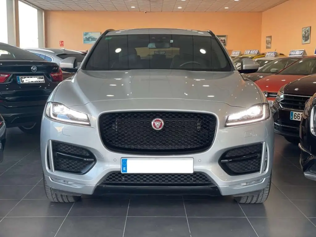 Photo 1 : Jaguar F-pace 2017 Diesel