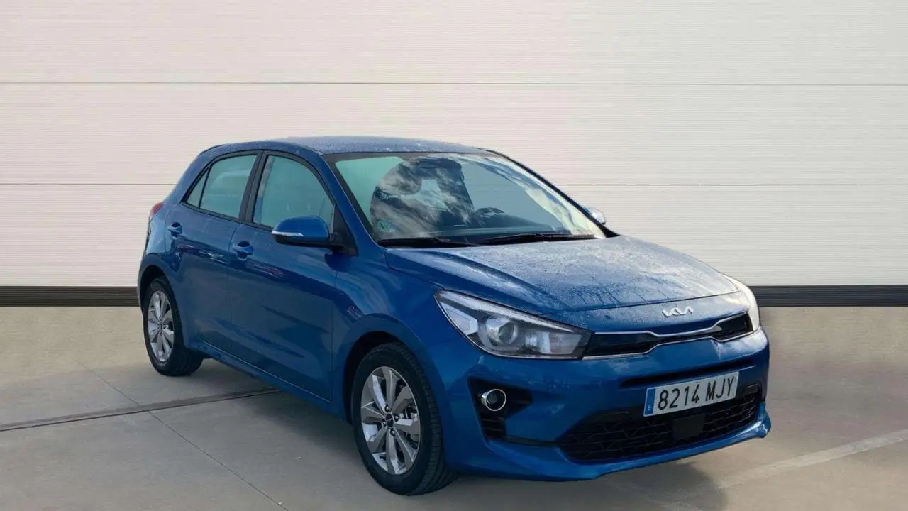 Photo 1 : Kia Rio 2023 Essence