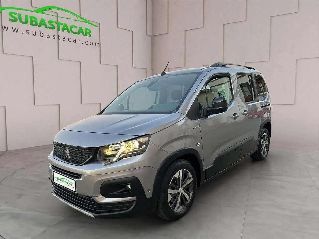 Photo 1 : Peugeot Rifter 2019 Diesel