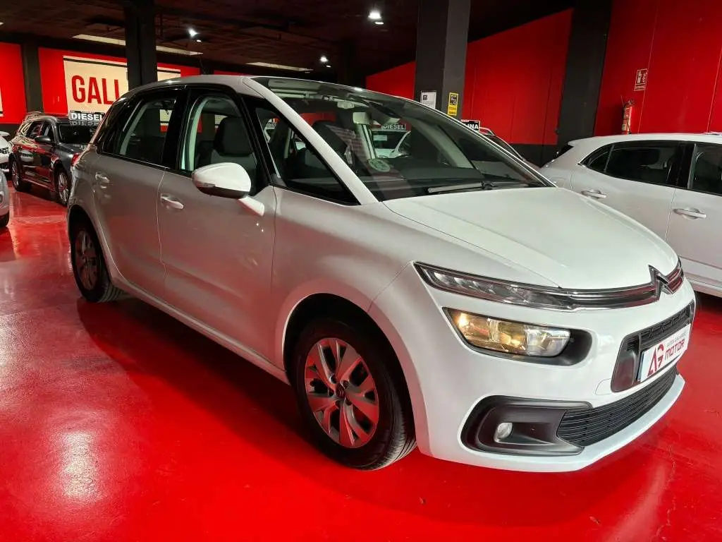 Photo 1 : Citroen C4 2019 Diesel