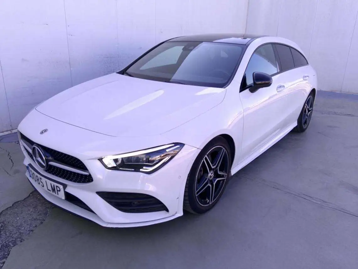 Photo 1 : Mercedes-benz Classe Cla 2021 Essence