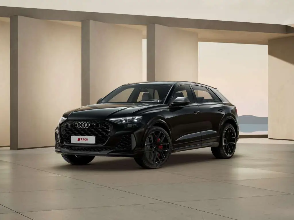 Photo 1 : Audi Q8 2024 Petrol