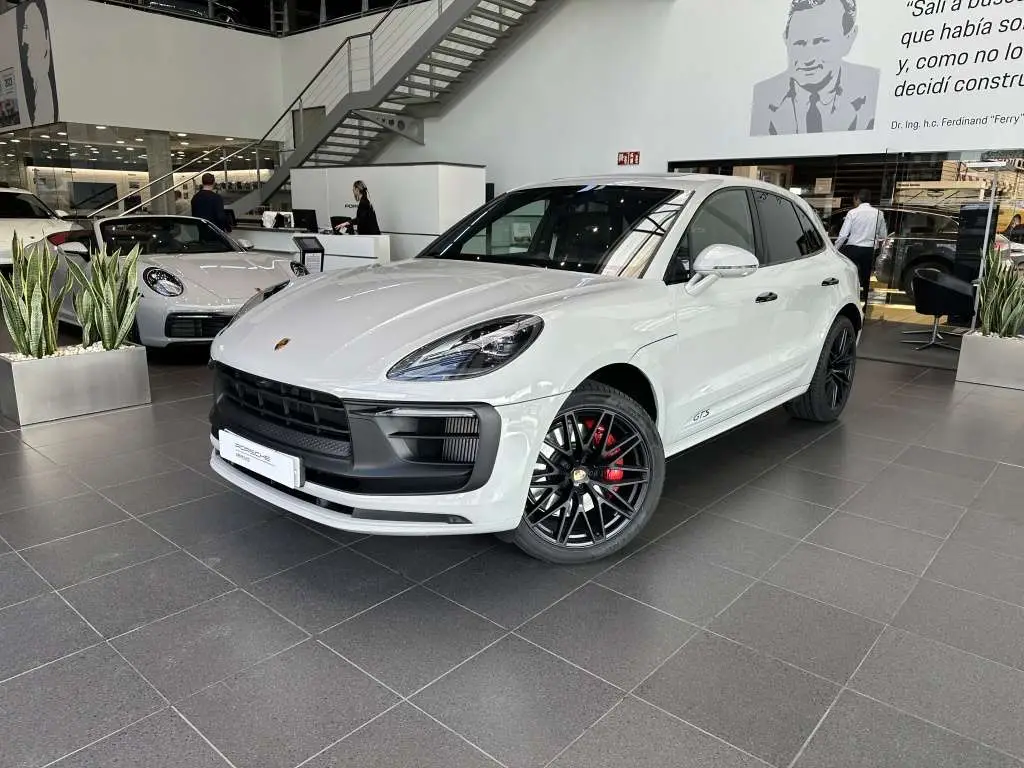 Photo 1 : Porsche Macan 2023 Petrol