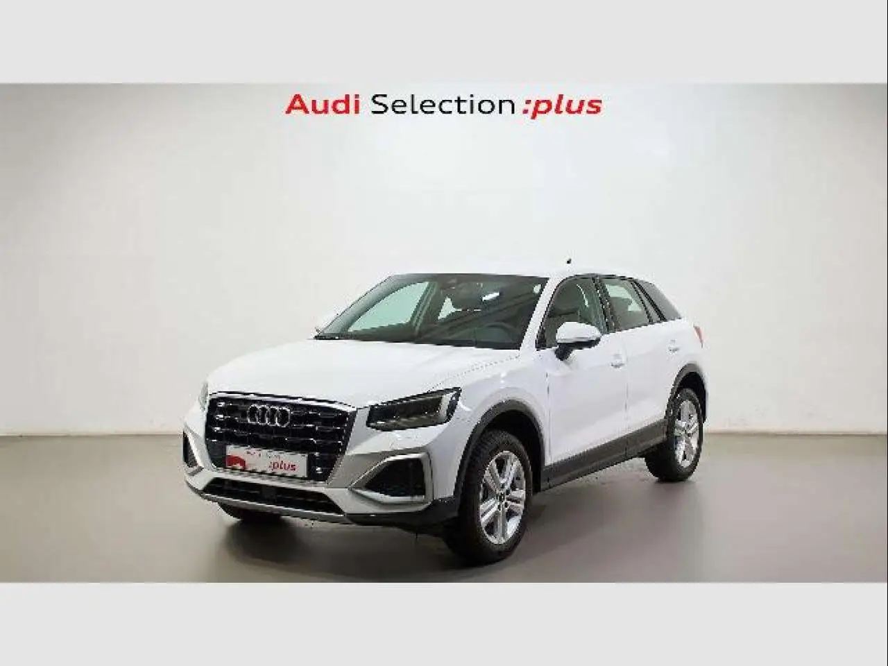 Photo 1 : Audi Q2 2023 Essence