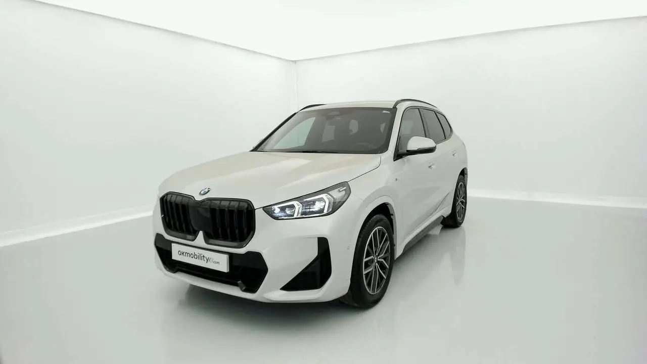 Photo 1 : Bmw X1 2023 Essence