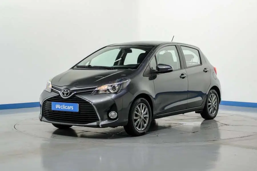 Photo 1 : Toyota Yaris 2017 Petrol